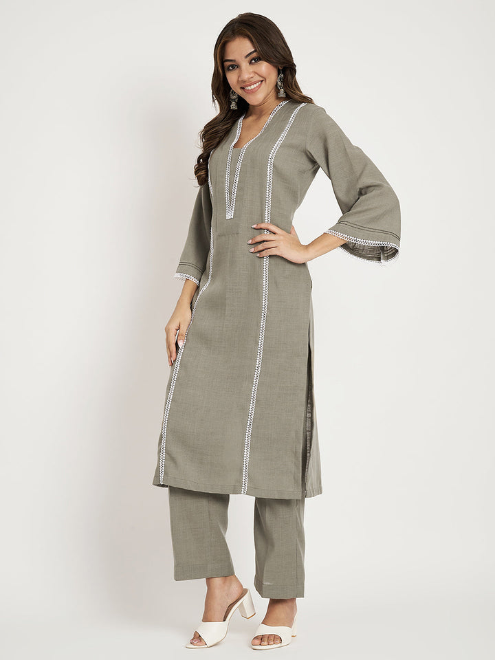 anokherang Combos Aashy Grey Straight Kurti with Straight Pants