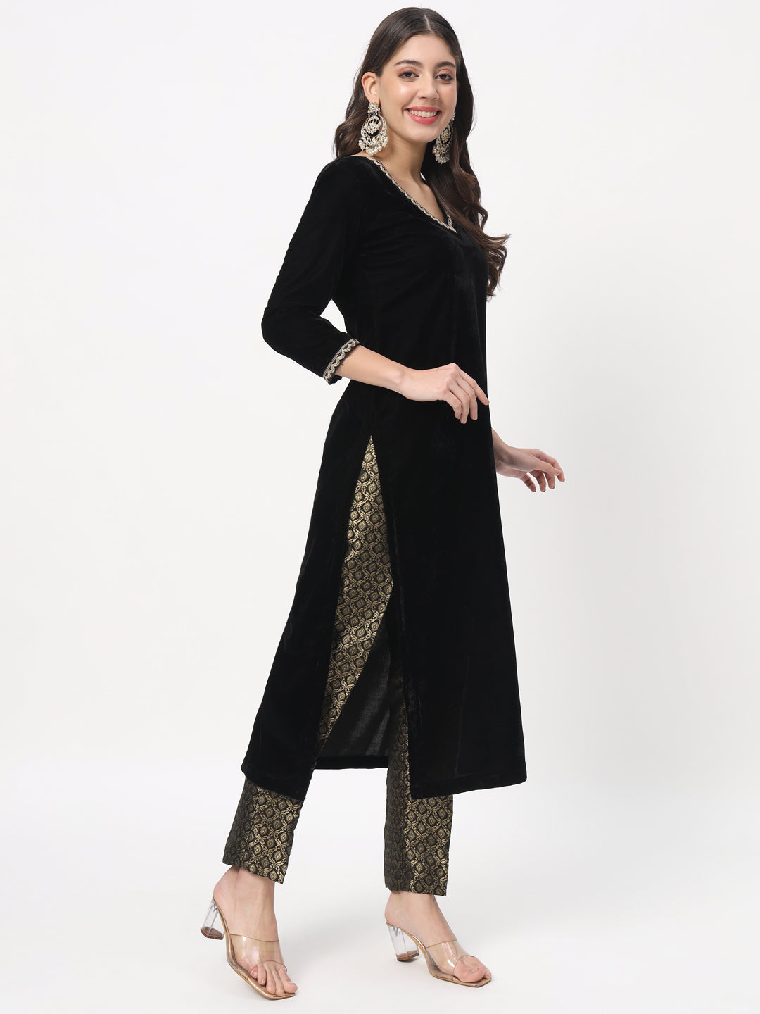 Buy Ishin Women's Brocade Red Woven Design A-Line Kurta Trouser Dupatta  SetOnline – ISHIN FASHIONS