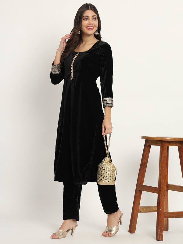 anokherang Combos Noor Black Velvet Kurti