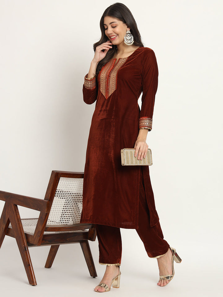 anokherang Combos Rust Festive Velvet Kurti with Pants