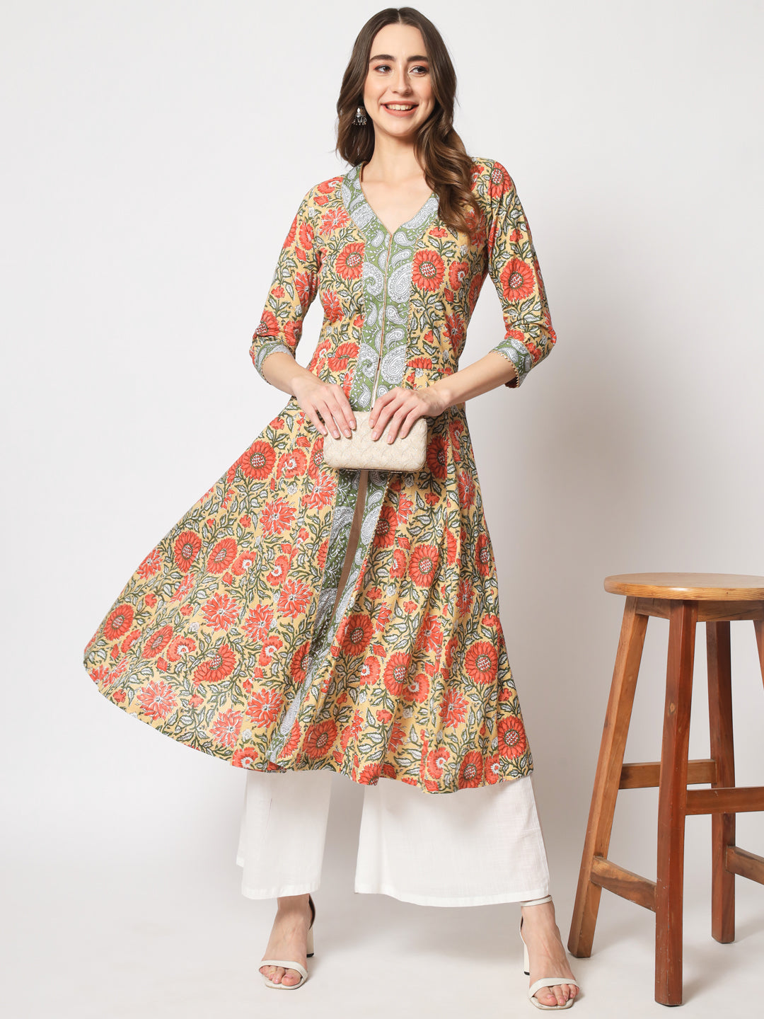 Pooja Fashion Woman's Rayon Printed Anarkali Kurti Jacket for  Women/Bollywood Designer Long Kurti Jacket with Gown Dress (Medium, Red) :  Amazon.in: Fashion