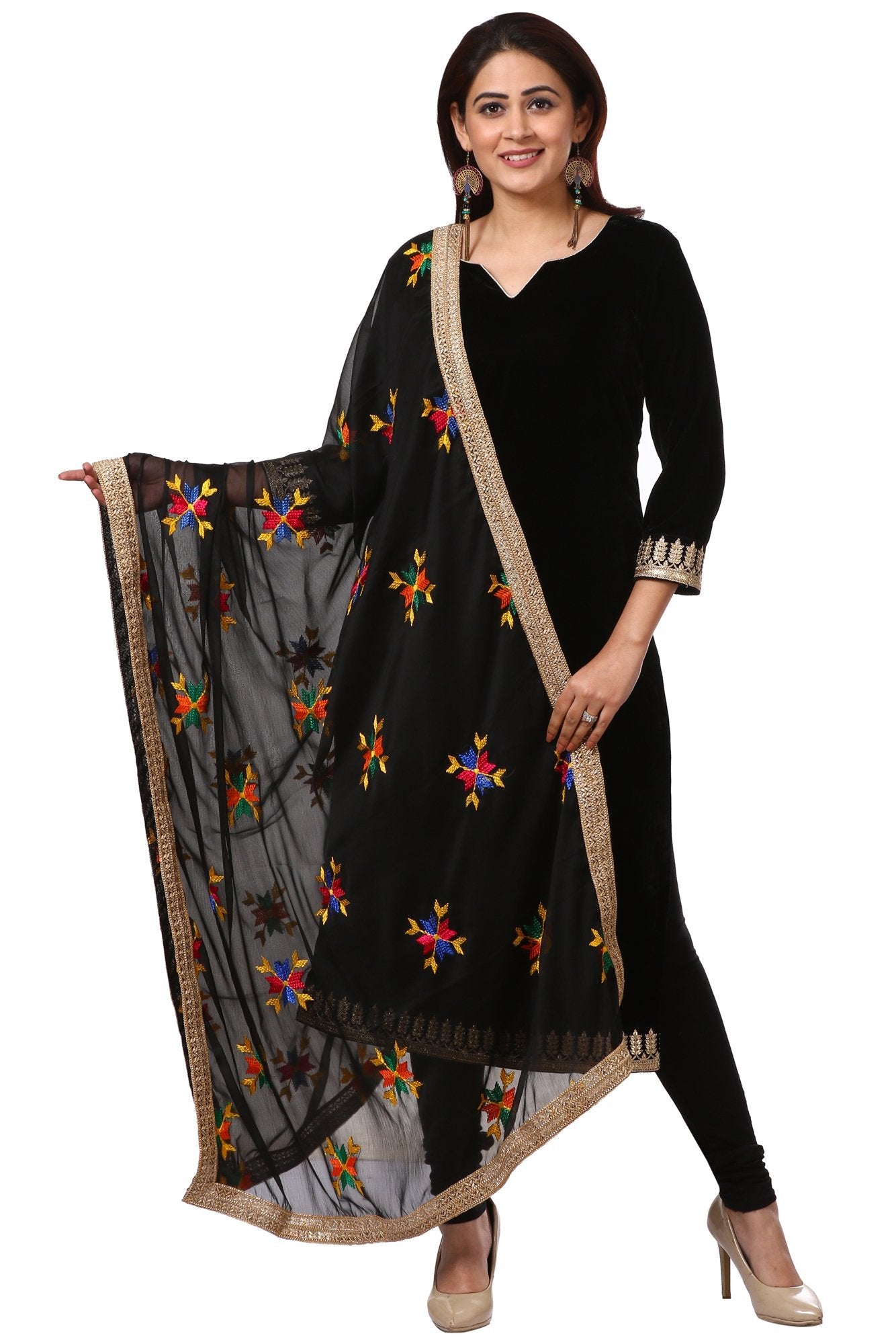 Black Crepe Semi Foil Print Kurta Palazzo Set | Kurta with pants, Printed  pants style, Black foil print