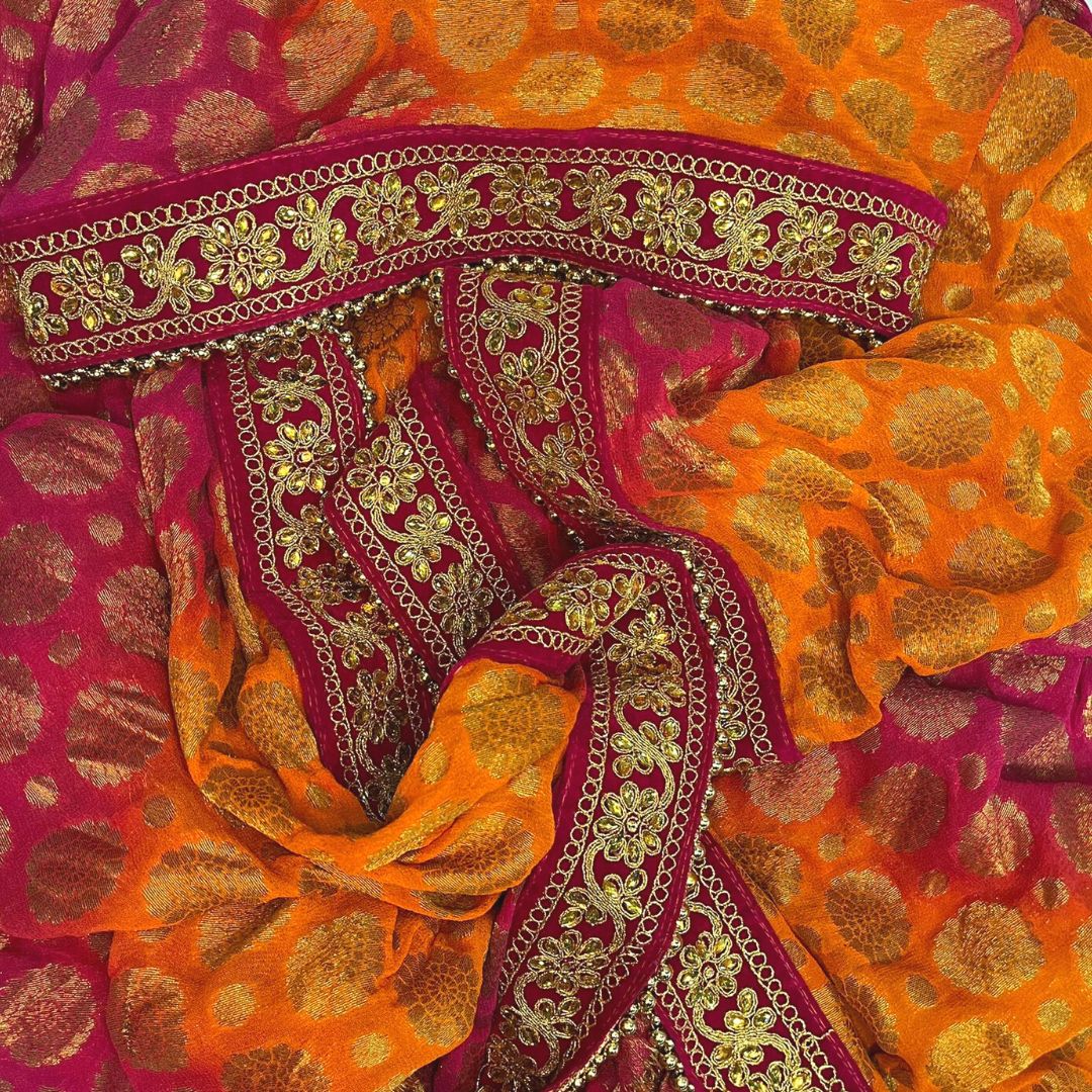 Orange dupatta hotsell for lehenga online