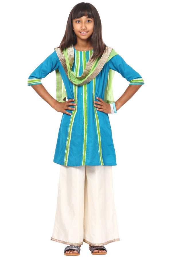 anokherang Kids Suits Shaded Green Kurti with Flared Palazzo and Net Dupatta