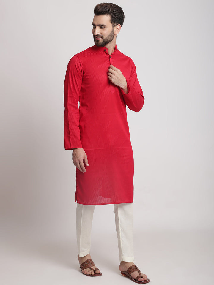 anokherang LKurtas Red Self Ribbed Cotton Men Kurta Pajama